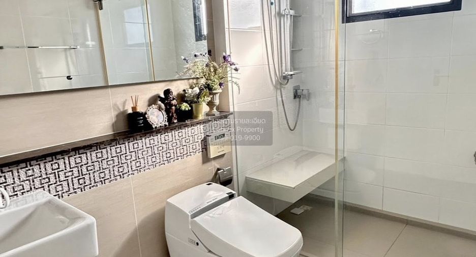 For sale 4 bedrooms house in Bang Phli, Samut Prakan