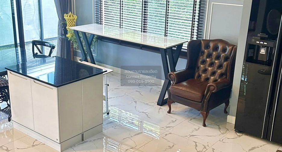 For sale 4 bedrooms house in Bang Phli, Samut Prakan