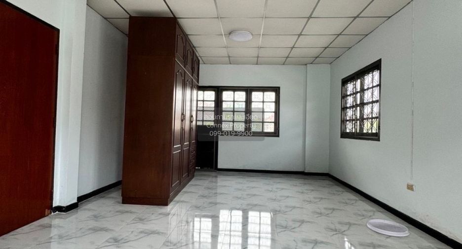 For sale 3 bedrooms house in Bang Bua Thong, Nonthaburi