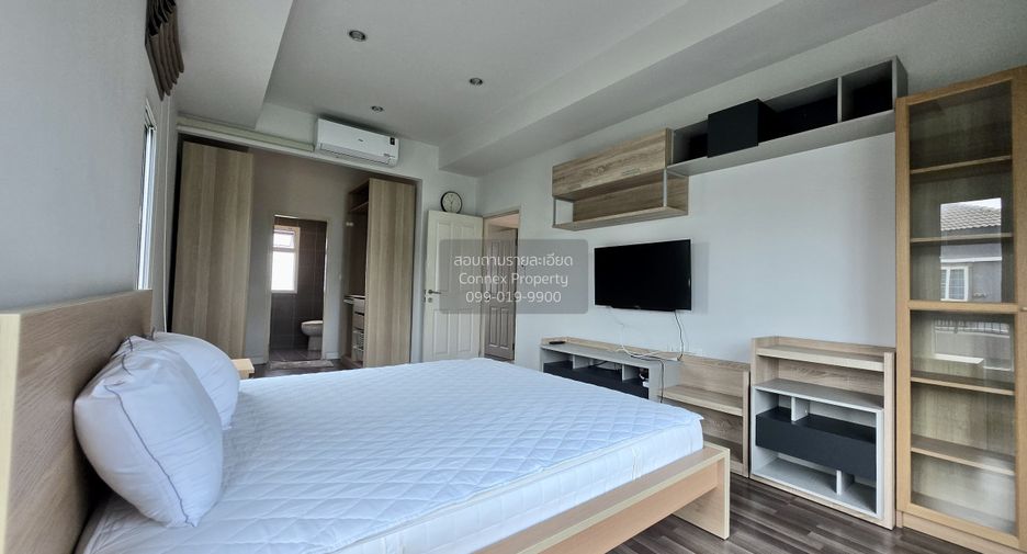 For sale 3 bedrooms house in Min Buri, Bangkok