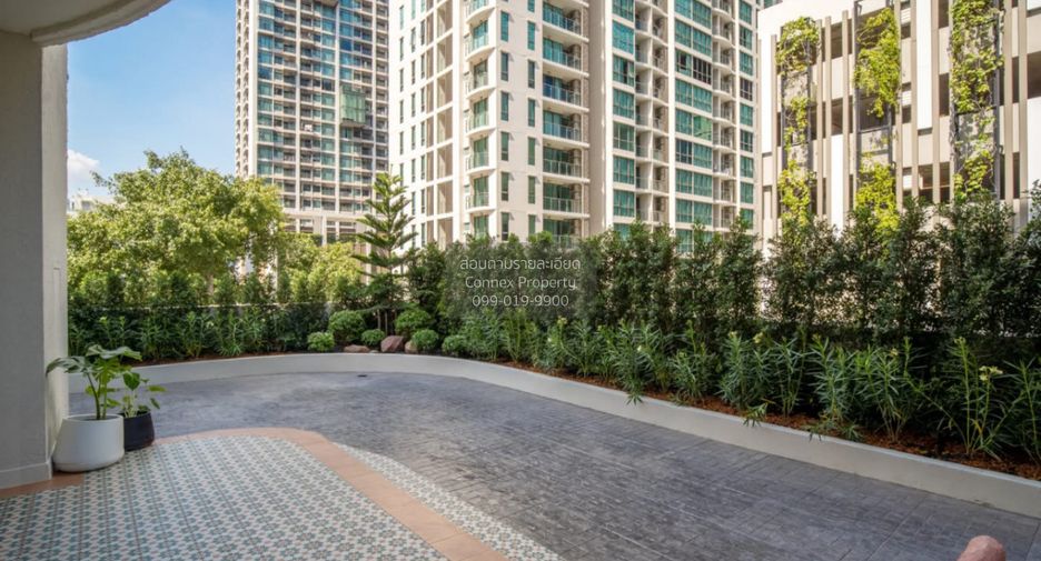 Condo en venta de 4 habitaciones en Khlong Toei, Bangkok
