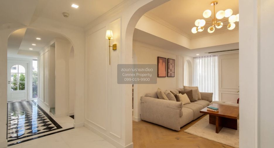 Condo en venta de 4 habitaciones en Khlong Toei, Bangkok