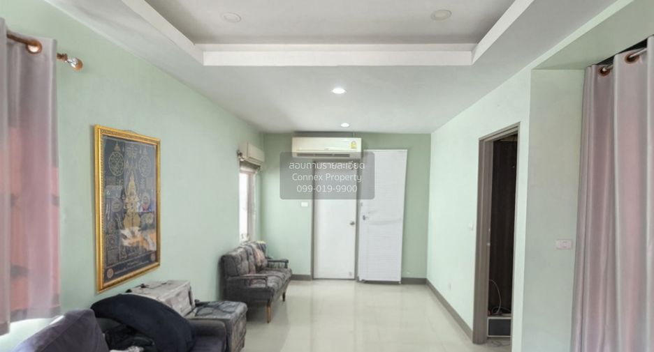 For sale 4 bedrooms townhouse in Mueang Samut Sakhon, Samut Sakhon