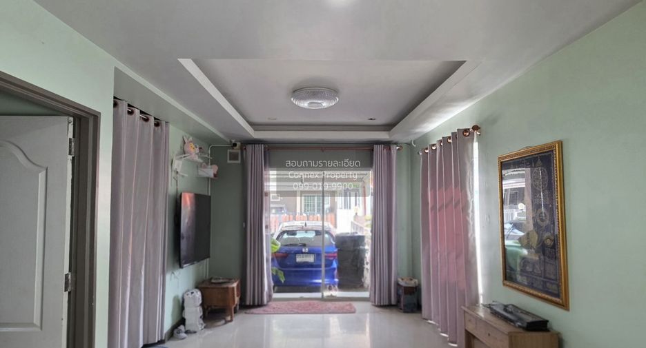 For sale 4 bedrooms townhouse in Mueang Samut Sakhon, Samut Sakhon