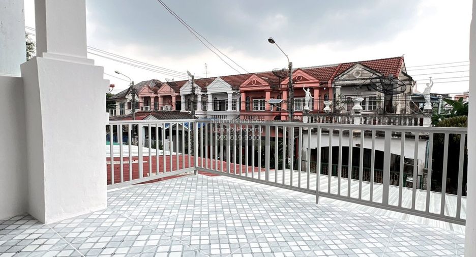 出售 2 卧室 联排别墅 在 Bang Yai, Nonthaburi