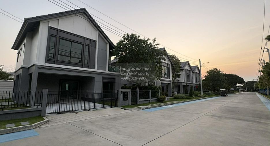 For sale 4 bedrooms house in Mueang Samut Prakan, Samut Prakan
