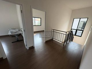 出售 4 卧室 独立屋 在 Mueang Samut Prakan, Samut Prakan