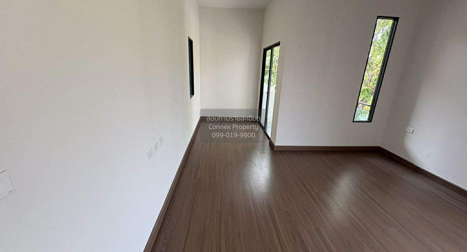 For sale 4 bedrooms house in Mueang Samut Prakan, Samut Prakan