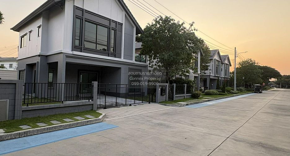 For sale 4 bedrooms house in Mueang Samut Prakan, Samut Prakan