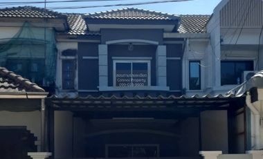 Reihenhaus zum Kauf mit 3 Zimmer in Bang Khae, Bangkok