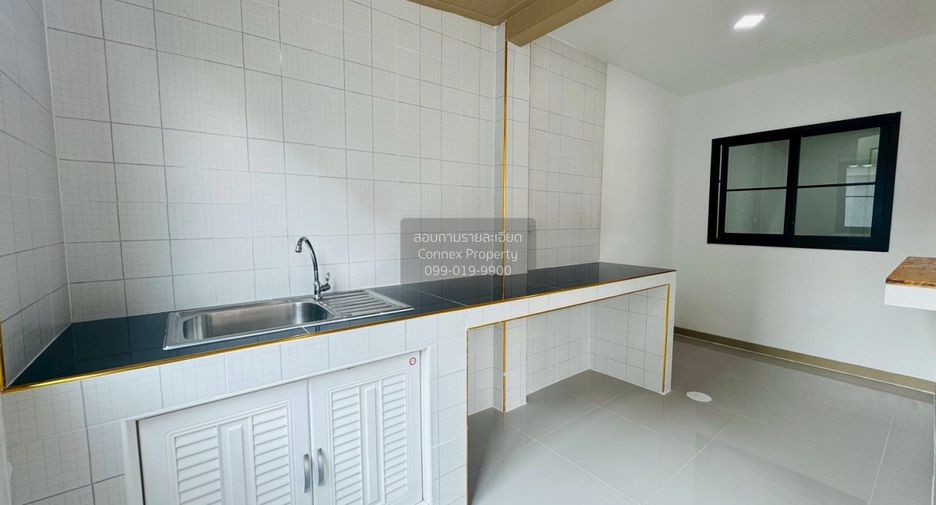 For sale 4 bedrooms townhouse in Bang Bua Thong, Nonthaburi