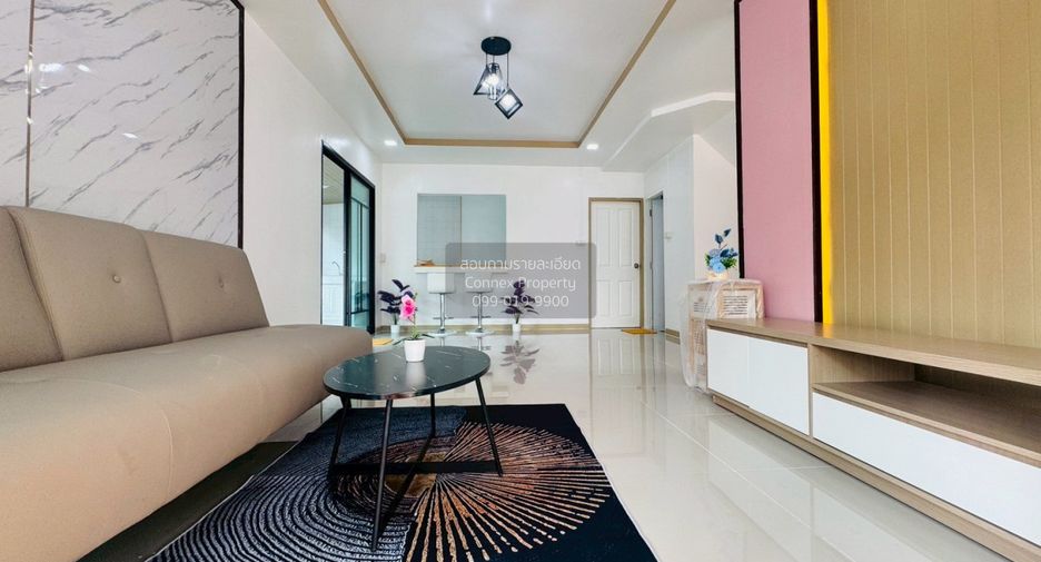 For sale 4 bedrooms townhouse in Bang Bua Thong, Nonthaburi