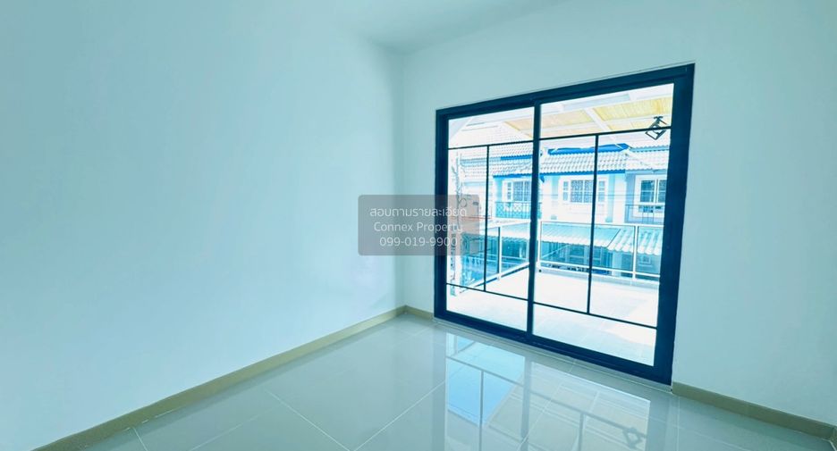 For sale 4 bedrooms townhouse in Bang Bua Thong, Nonthaburi