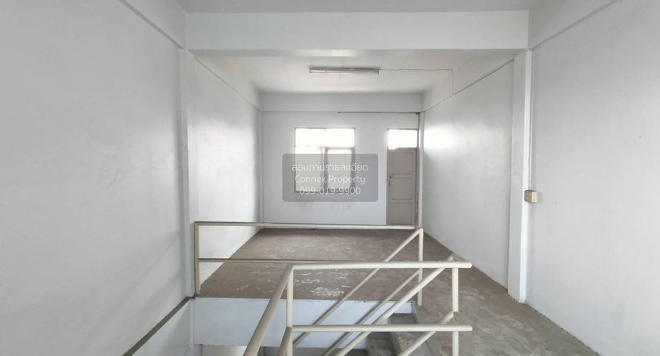 For sale 3 ベッドルーム retail Space in Mueang Samut Sakhon, Samut Sakhon