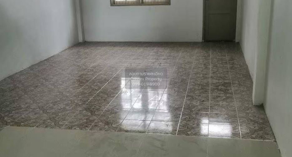 For sale 3 ベッドルーム retail Space in Mueang Samut Sakhon, Samut Sakhon