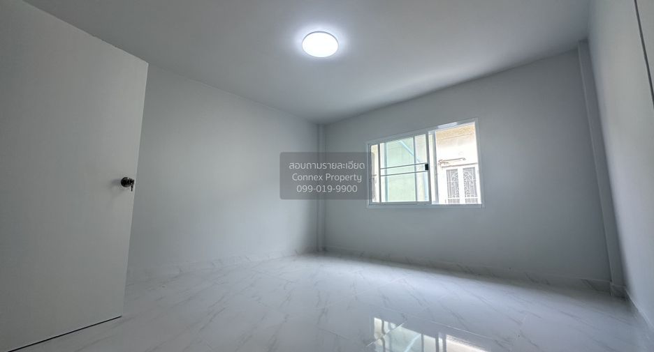 For sale 3 bedrooms townhouse in Thanyaburi, Pathum Thani