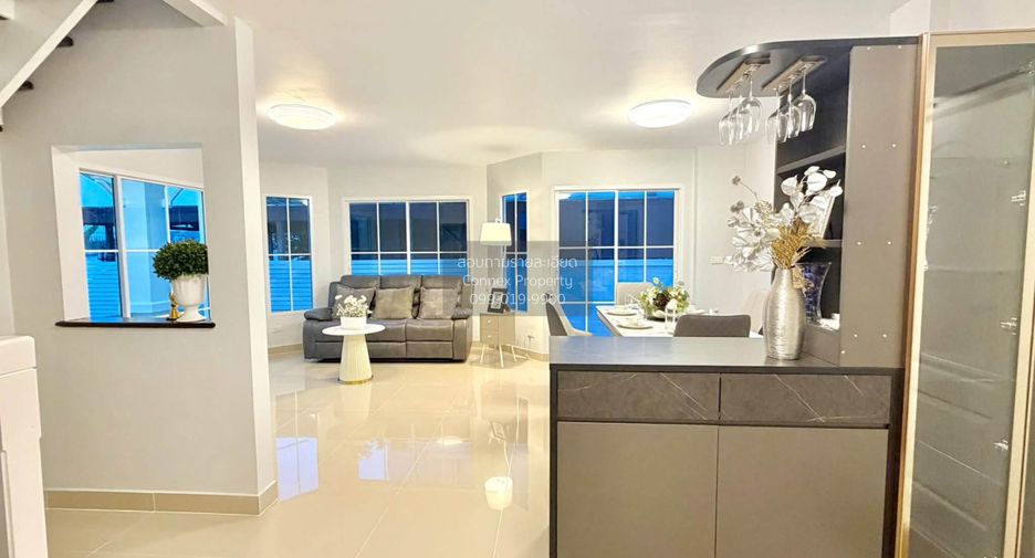 Haus zum Kauf mit 3 Zimmer in Bang Bua Thong, Nonthaburi