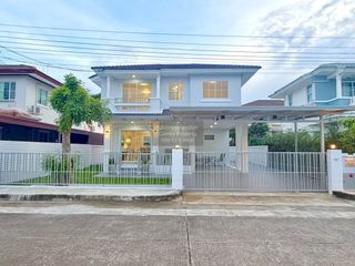 Haus zum Kauf mit 3 Zimmer in Bang Bua Thong, Nonthaburi