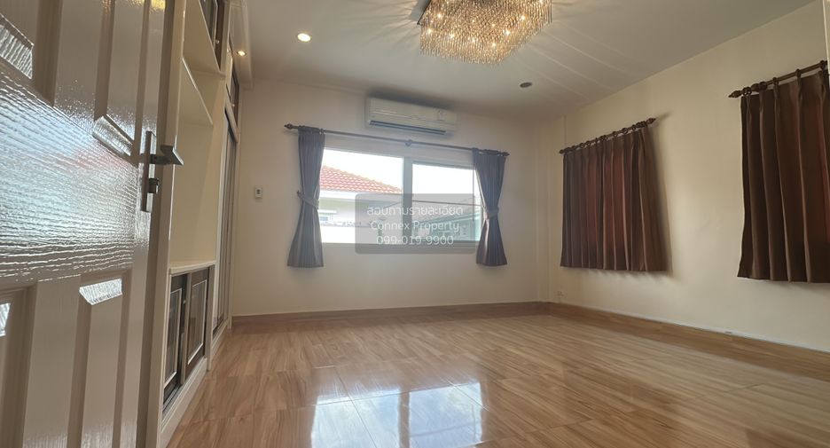 For sale 5 bedrooms house in Thanyaburi, Pathum Thani