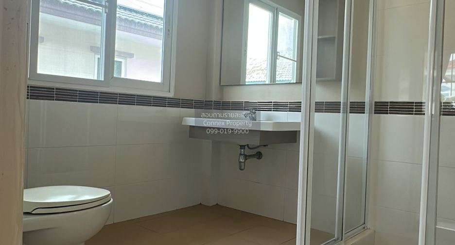 For sale 5 bedrooms house in Thanyaburi, Pathum Thani