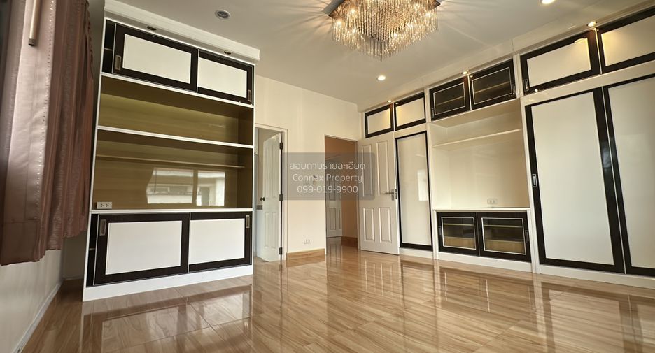 For sale 5 bedrooms house in Thanyaburi, Pathum Thani