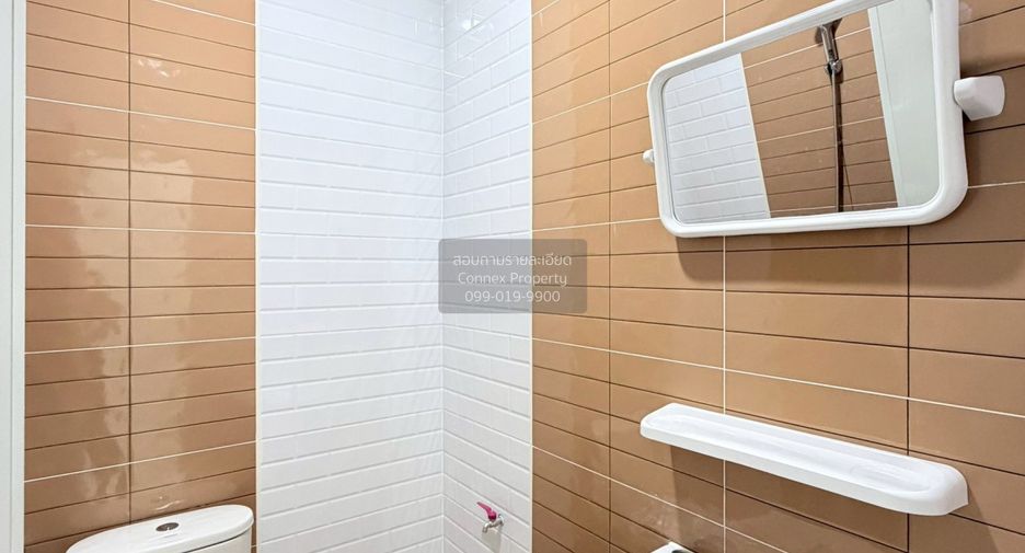 For sale 2 bedrooms townhouse in Khlong Sam Wa, Bangkok