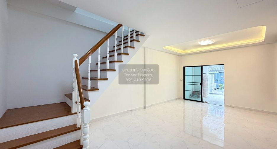 For sale 2 bedrooms townhouse in Khlong Sam Wa, Bangkok