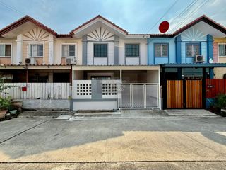 For sale 3 ベッドルーム townhouse in Sai Noi, Nonthaburi