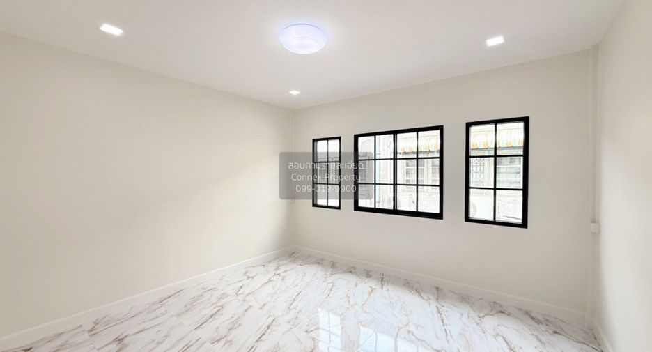 For sale 2 bedrooms townhouse in Sai Mai, Bangkok
