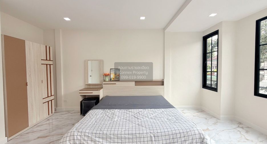For sale 2 bedrooms townhouse in Sai Mai, Bangkok