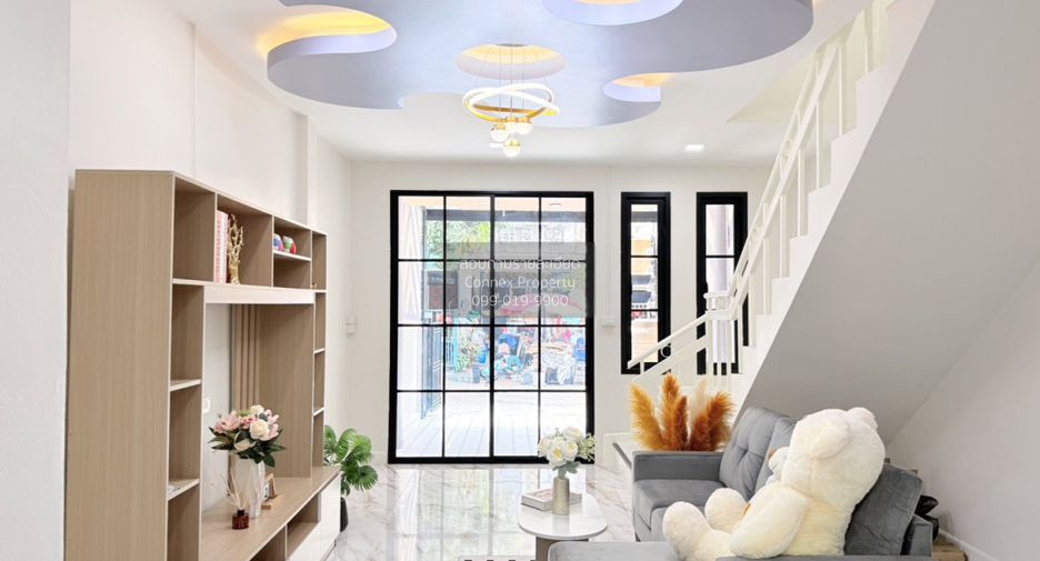 For sale 2 bedrooms townhouse in Sai Mai, Bangkok