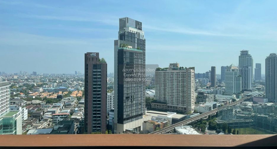 For sale 1 bed condo in Khlong Toei, Bangkok