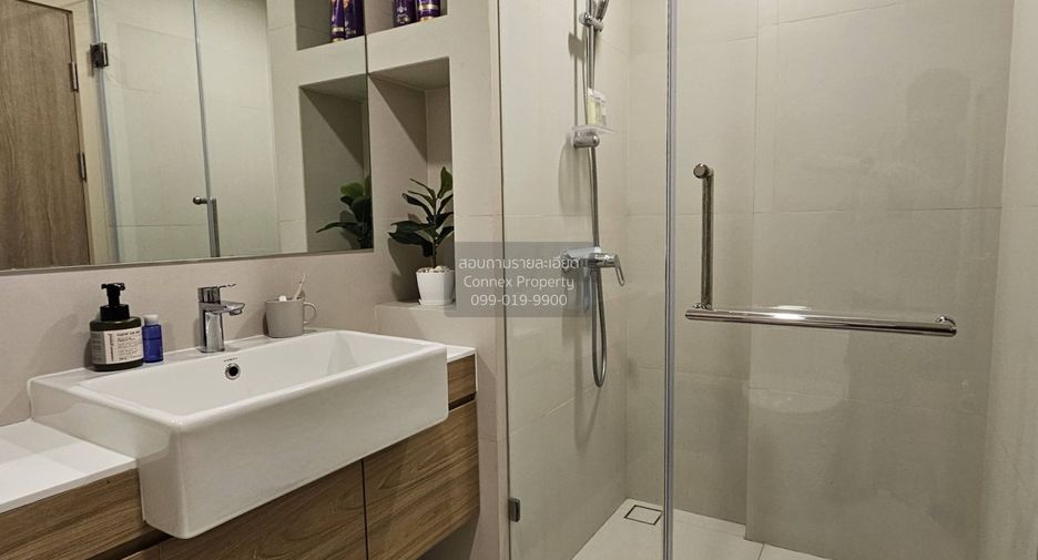 For sale 1 bed condo in Khlong Toei, Bangkok