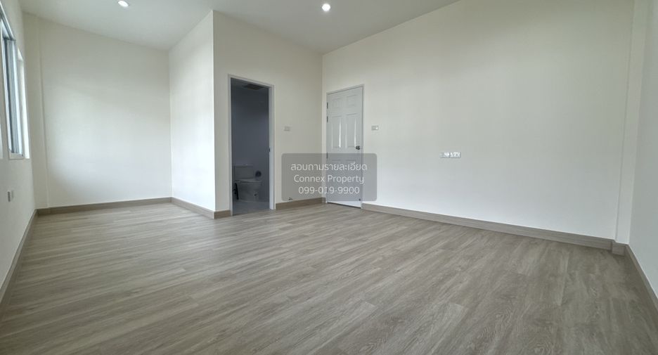 For sale 3 bedrooms townhouse in Mueang Nonthaburi, Nonthaburi