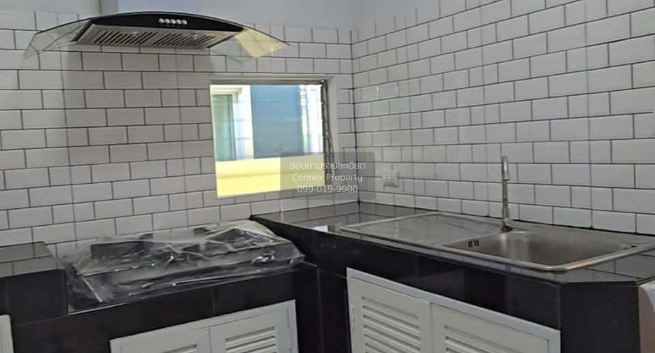 For sale 3 bedrooms house in Lam Luk Ka, Pathum Thani