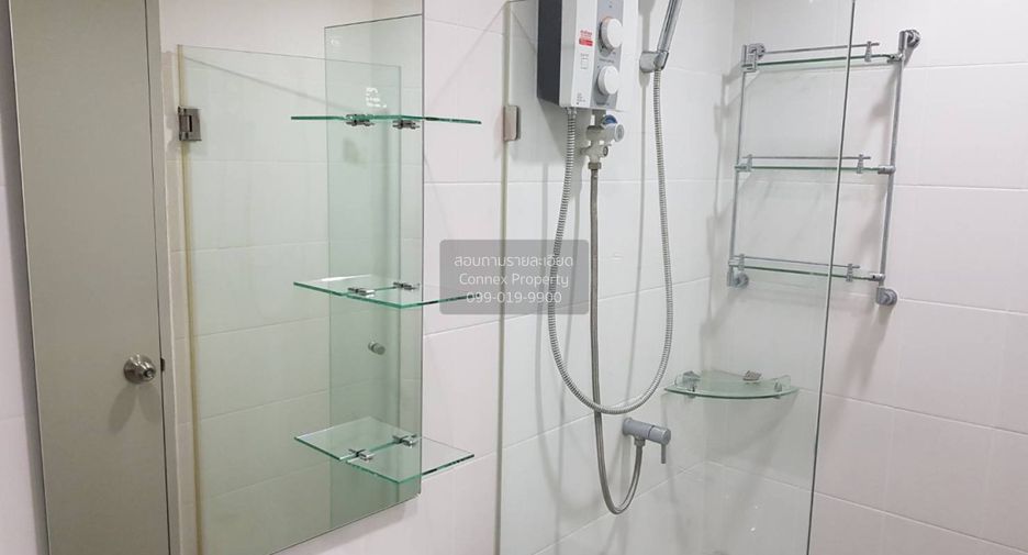 For sale 1 bed condo in Thon Buri, Bangkok
