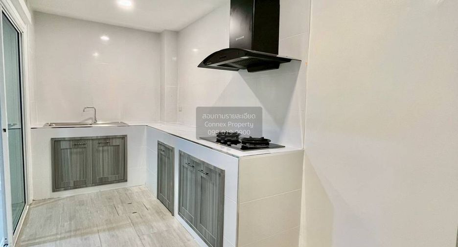 For sale 3 bedrooms townhouse in Bang Yai, Nonthaburi
