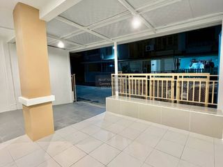 À vendre 3 chambres maison de ville à Bang Yai, Nonthaburi