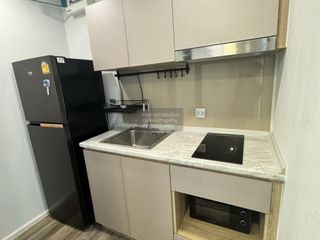 For sale 1 bed condo in Wang Thonglang, Bangkok