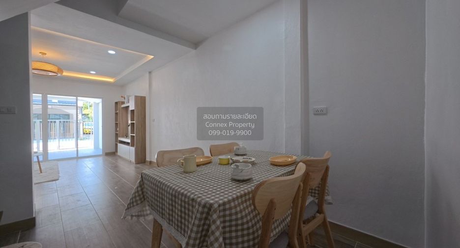 For sale 2 bedrooms townhouse in Khlong Sam Wa, Bangkok