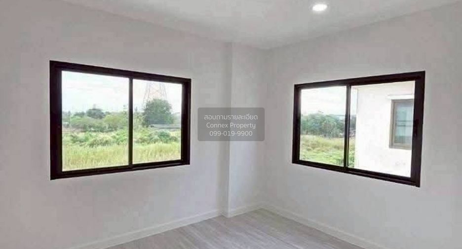 For sale 3 ベッドルーム house in Sai Noi, Nonthaburi