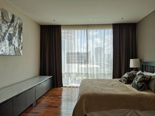 For sale 2 bedrooms condo in Khlong Toei, Bangkok