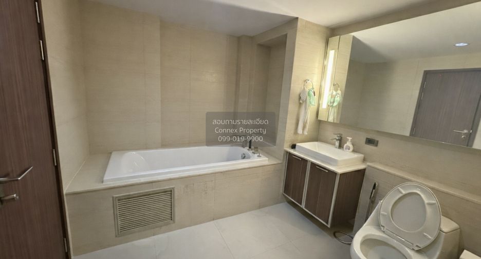 For rent 2 bedrooms condo in Sathon, Bangkok