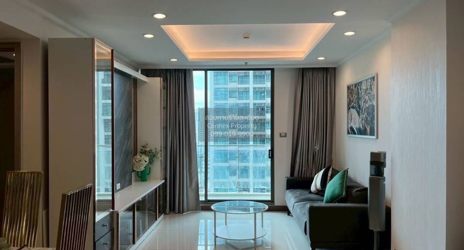 For rent 2 bedrooms condo in Watthana, Bangkok