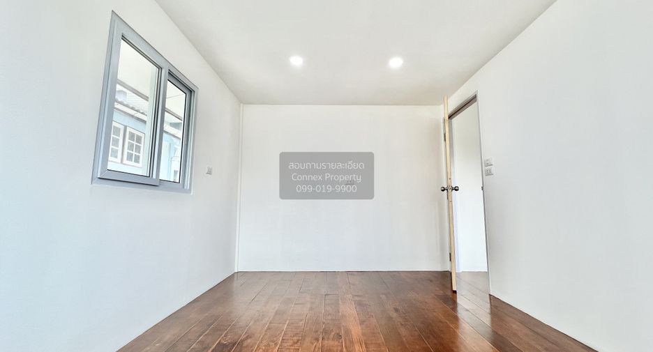 For rent 3 bedrooms house in Bang Kapi, Bangkok