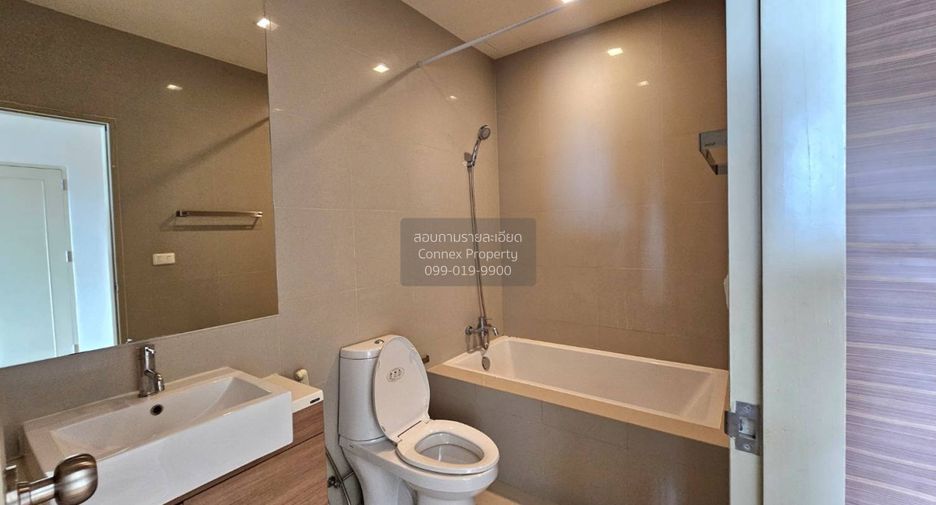 For rent 1 bed condo in Khlong Toei, Bangkok