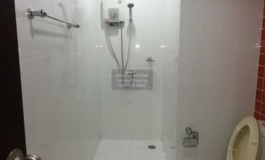 Condo en alquiler de 2 habitaciones en Khlong Toei, Bangkok