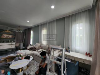 Аренда 3 спальни таунхаус в Щанг Тхонгланг, Бангкок