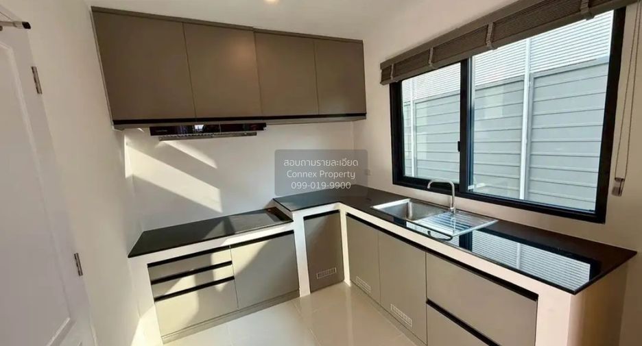 Haus zur Miete mit 5 Zimmer in Don Mueang, Bangkok