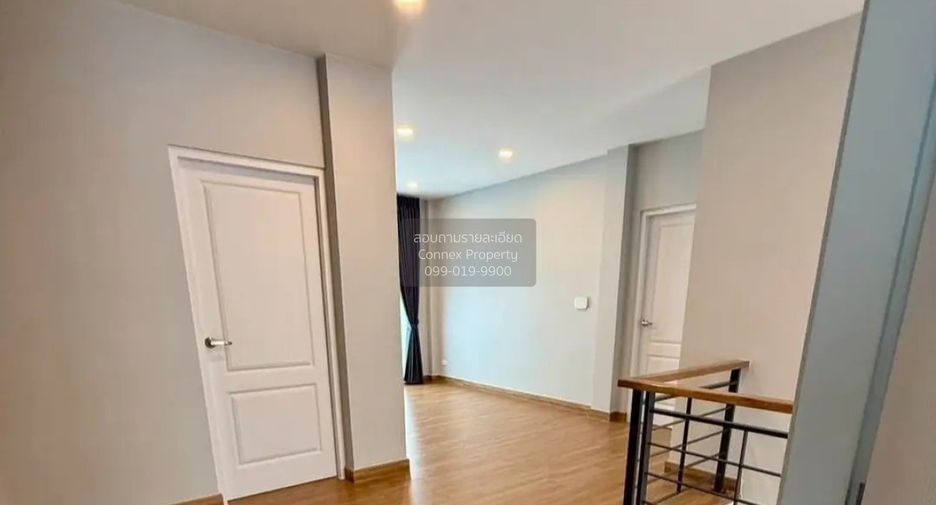 Haus zur Miete mit 5 Zimmer in Don Mueang, Bangkok